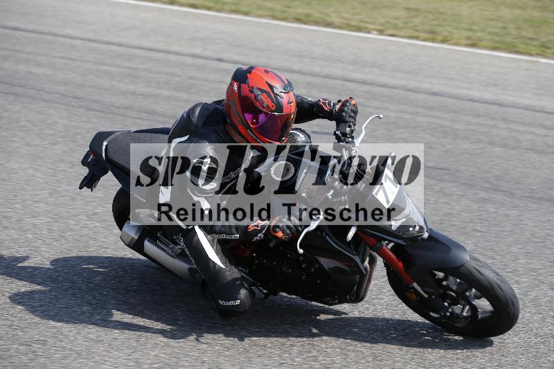 /Archiv-2025/49 26.08.2025 Cornu Master School ADR/gruen-vert/71